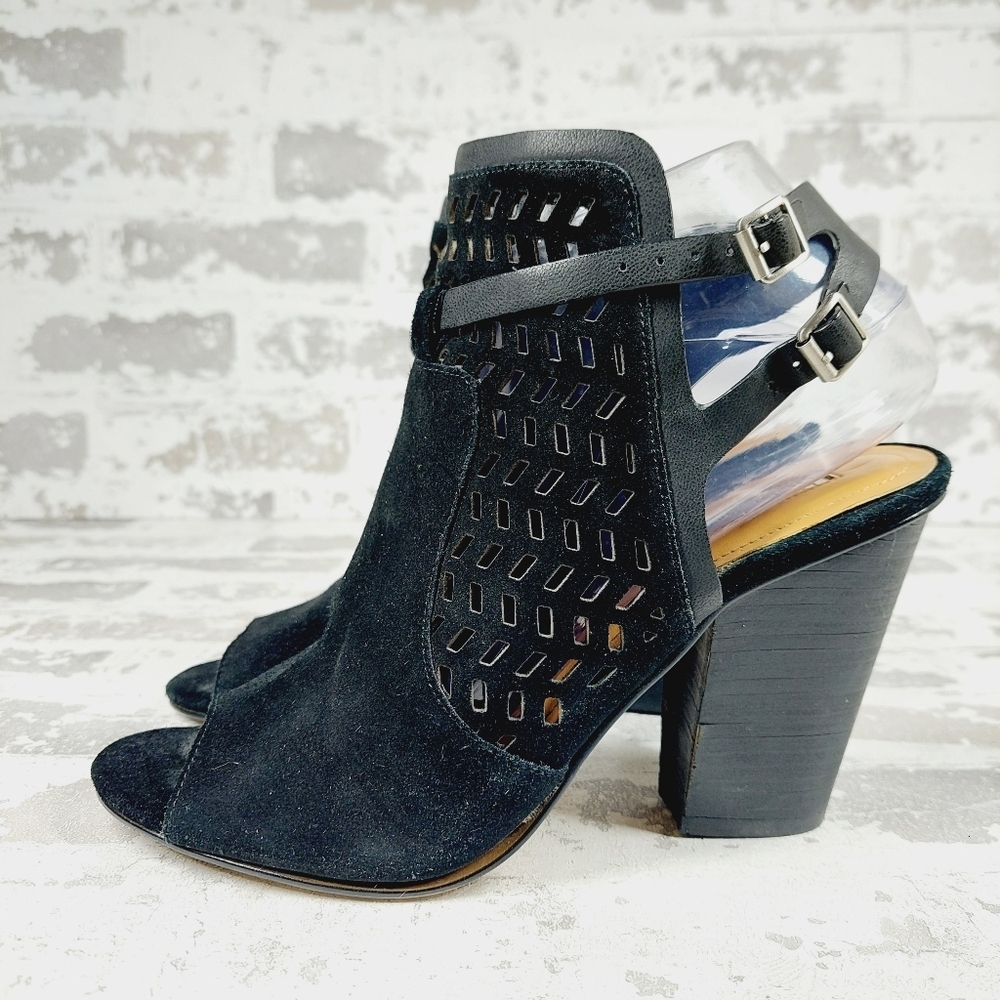 BCBGeneration Black Perforated Suede Block Heel Buckle Up Sandals K941